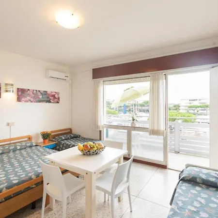 Charming In Great Location By Beahost * Lignano Sabbiadoro