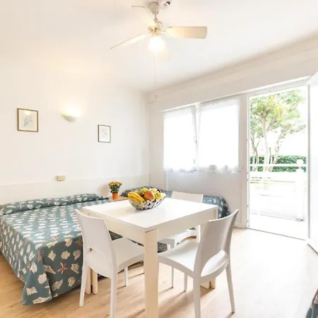 Charming In Great Location By Beahost *