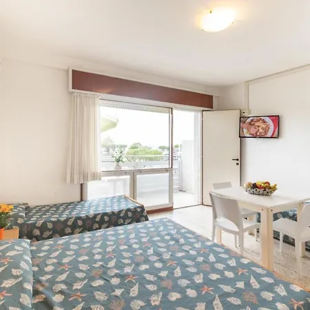 Apartment Charming In Great Location By Beahost Lignano Sabbiadoro