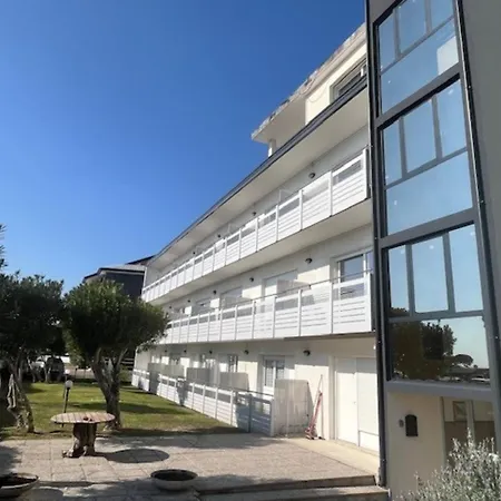 Apartment Comfortable Flat 350mt From The Sea *