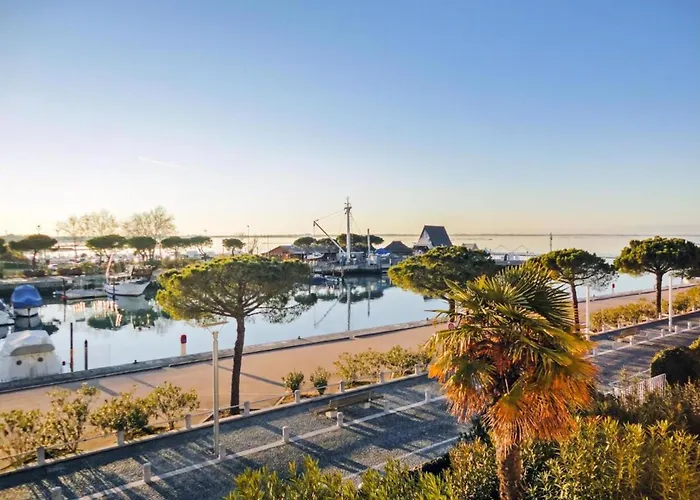 Comfortable Flat 350mt From The Sea