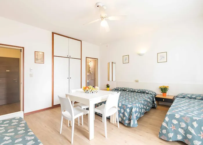 Comfortable Flat 350mt From The Sea Apartment Lignano Sabbiadoro