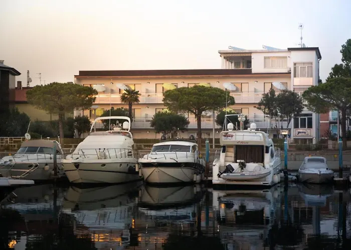 Apartment Comfortable Flat 350mt From The Sea *